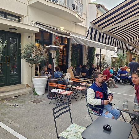 Monastiraki-Psiri, Old Town, 3-Bdr Apt, Sleep 6-10P, Spacious Court Yard Athènes Extérieur photo