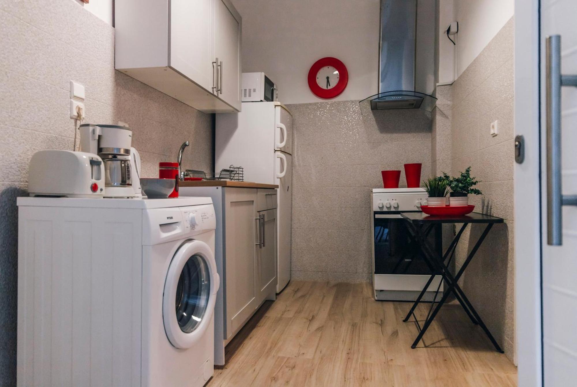 Monastiraki-Psiri, Old Town, 3-Bdr Apt, Sleep 6-10P, Spacious Court Yard Athènes Extérieur photo